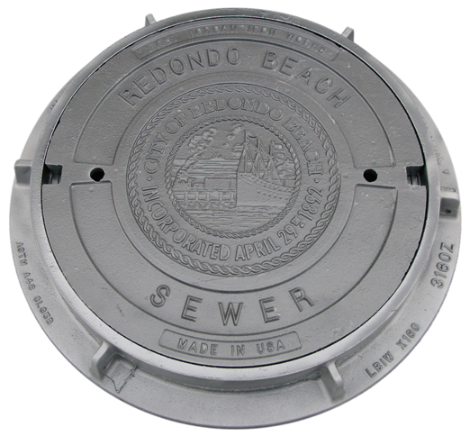 SPPWC 210 4 24 INCH MANHOLE FRAME AND COVER LOCKING TYPE Long Beach   Model Shot 